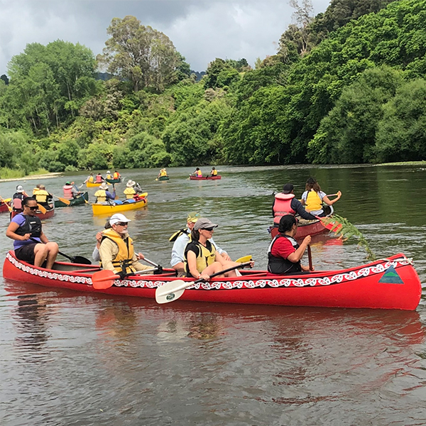 Whanganui River Māori Guides